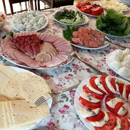 Natalia 2 Couette-café