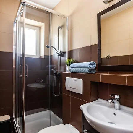 فندق مبيت وإفطار Natalia 2 3*